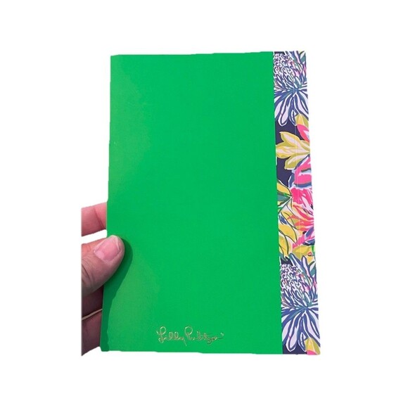 New Lilly Pulitzer GWP Small Graph Notebook Colorful Pocket Size - Picture 2 of 3